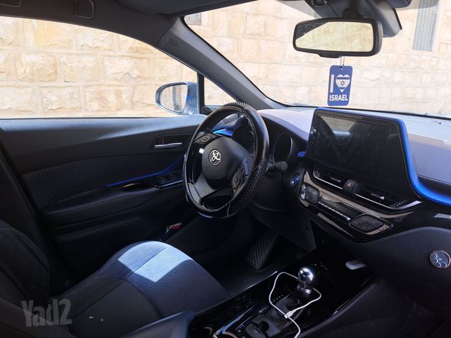 טויוטה C-HR