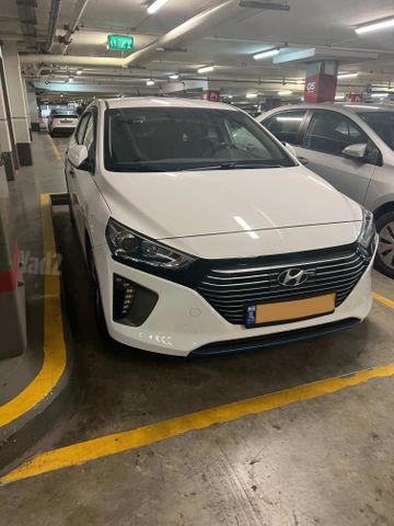 יונדאי איוניק