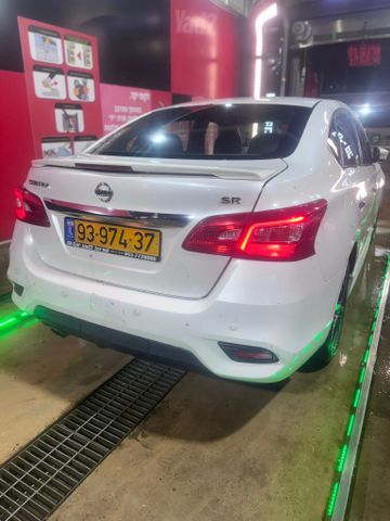 ניסאן סנטרה