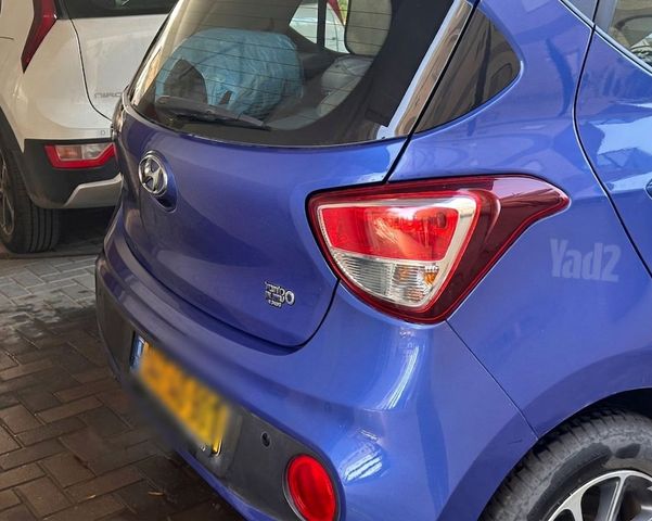 יונדאי i10
