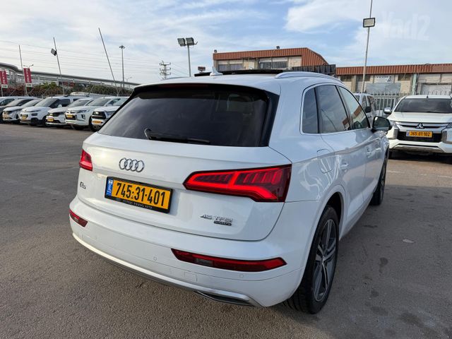 אאודי Q5
