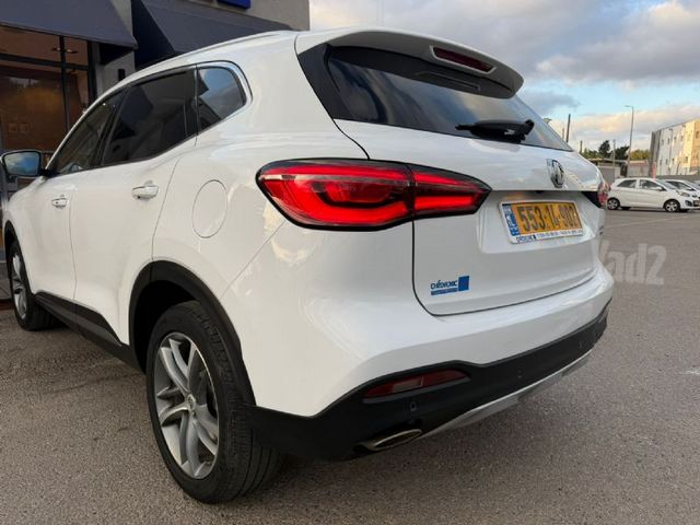 אם ג'י EHS PHEV