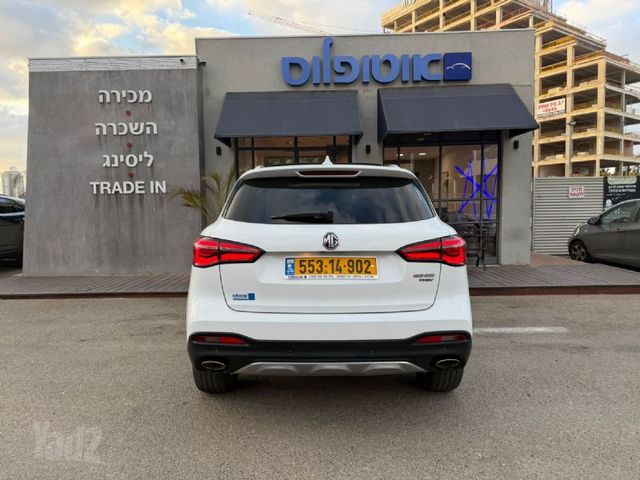 אם ג'י EHS PHEV