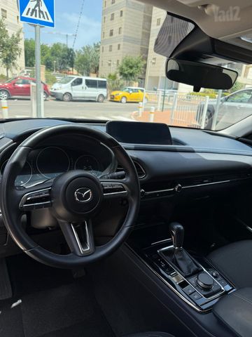 מאזדה CX-30