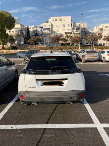 מודעת רכב פיג'ו 2008