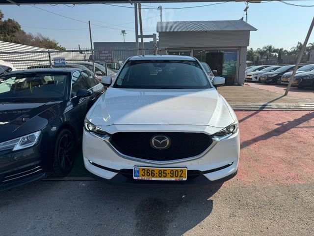 מודעת רכב מאזדה CX-5
