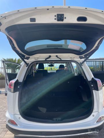 טויוטה RAV4