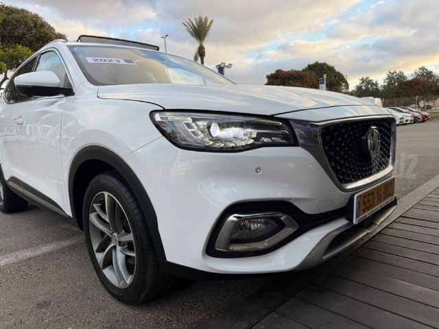 אם ג'י EHS PHEV