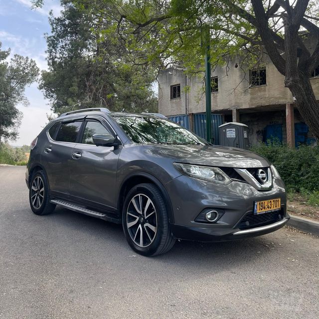 ניסאן אקס טרייל