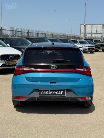 יונדאי i20