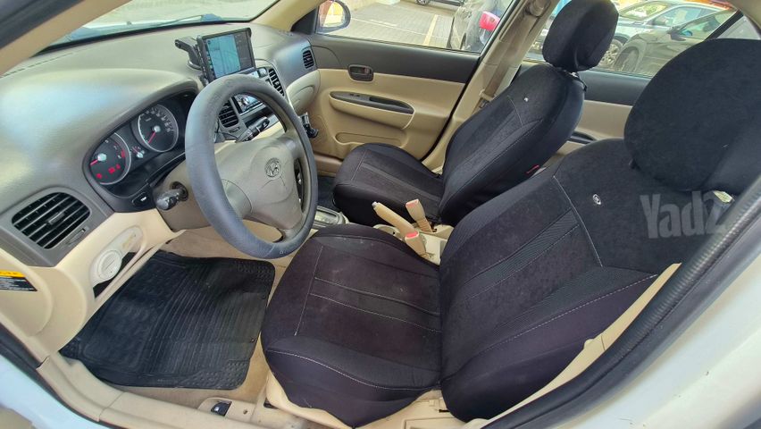 יונדאי אקסנט i25