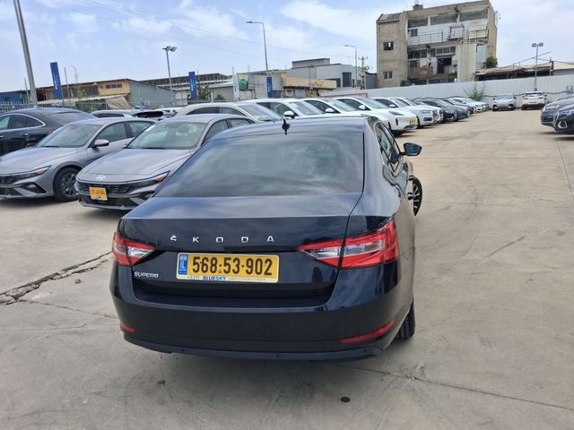 סקודה סופרב