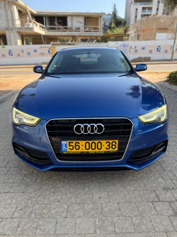 אאודי A5