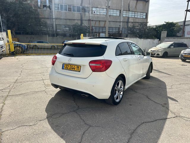מודעת רכב מרצדס-בנץ A-class 2