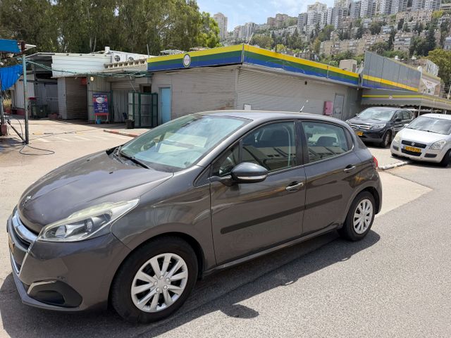 מודעת רכב פיג'ו 208