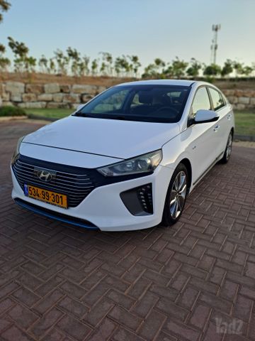 יונדאי איוניק