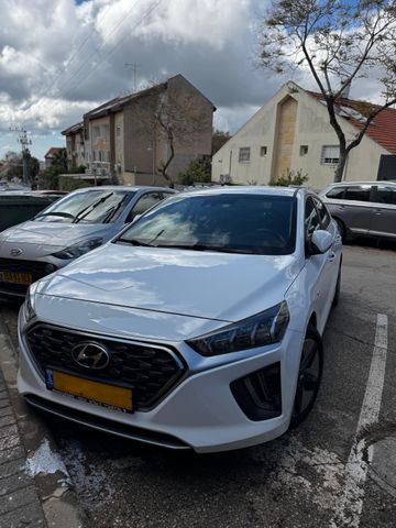 מודעת רכב יונדאי איוניק