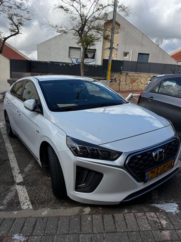 יונדאי איוניק