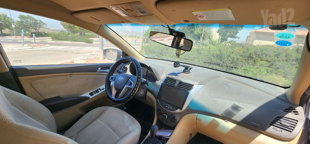 יונדאי אקסנט i25