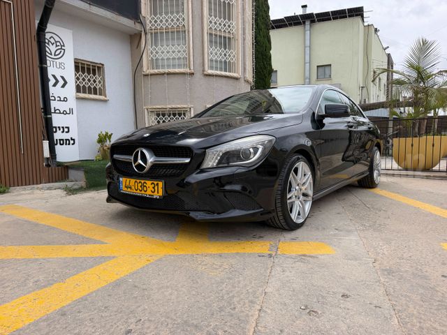 מרצדס-בנץ CLA