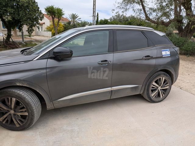 פיג'ו 3008