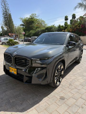 ב מ וו XM