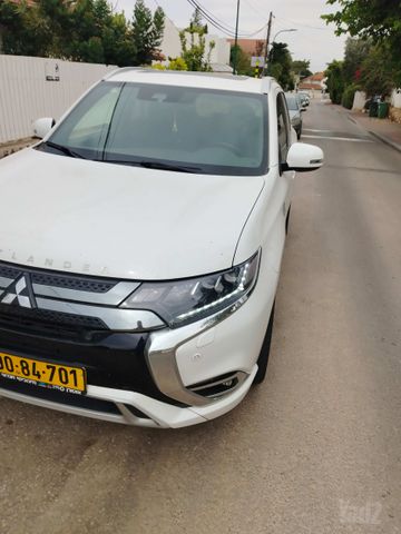מודעת רכב מיצובישי אאוטלנדר