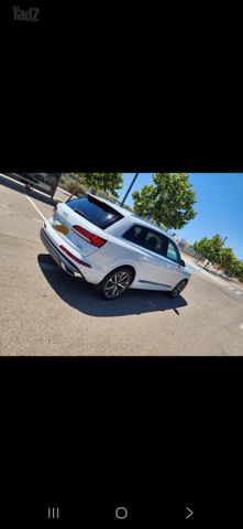 מודעת רכב אאודי Q7