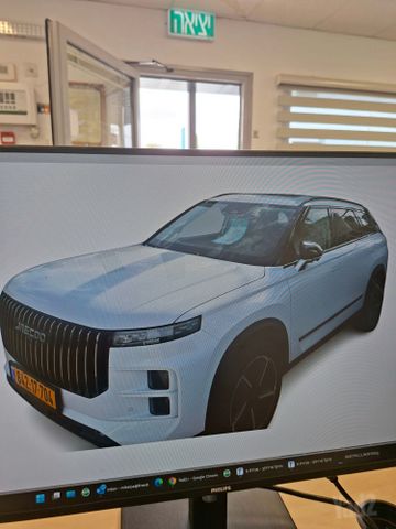ג'אקו J7
