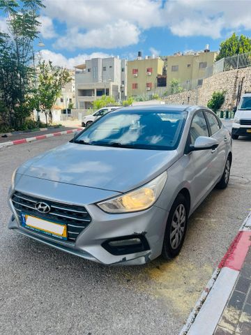 יונדאי אקסנט i25