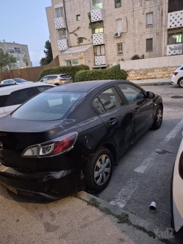 מאזדה 3