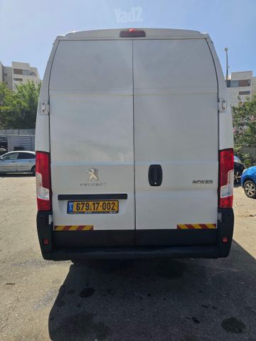 פיג'ו בוקסר