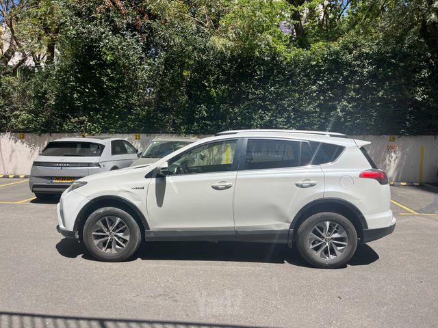 מודעת רכב טויוטה RAV4