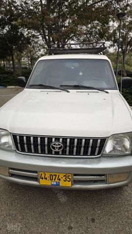 מודעת רכב טויוטה לנד קרוזר