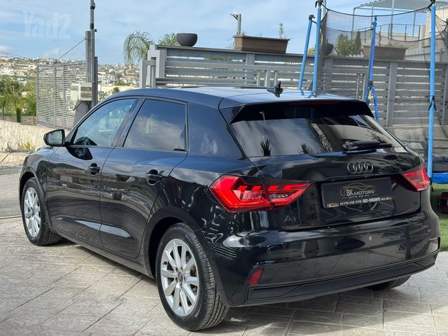אאודי A1