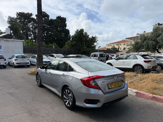 הונדה סיוויק