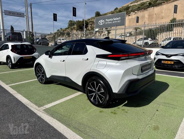 טויוטה C-HR