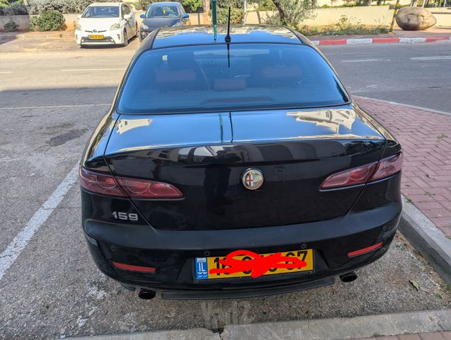 אלפא רומיאו 159