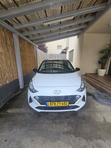 יונדאי i10
