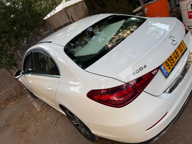 מרצדס-בנץ C-class