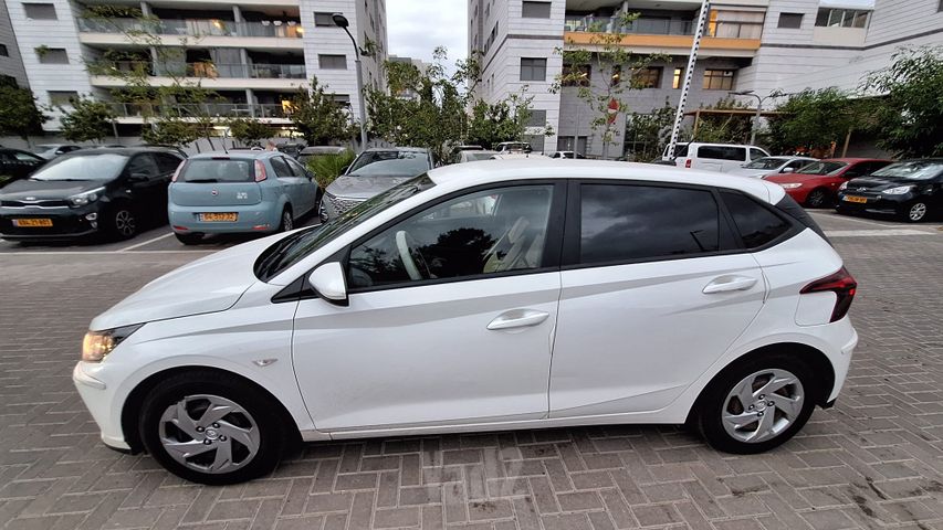 מודעת רכב יונדאי i20
