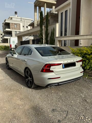 וולוו S60