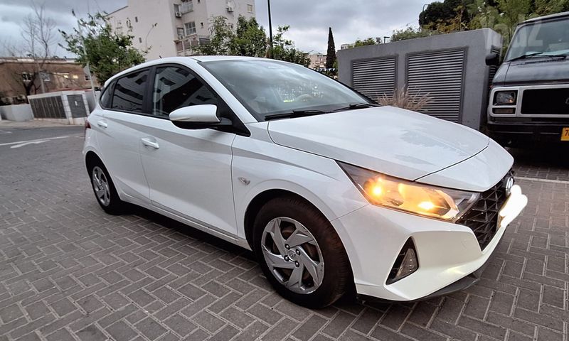 יונדאי i20