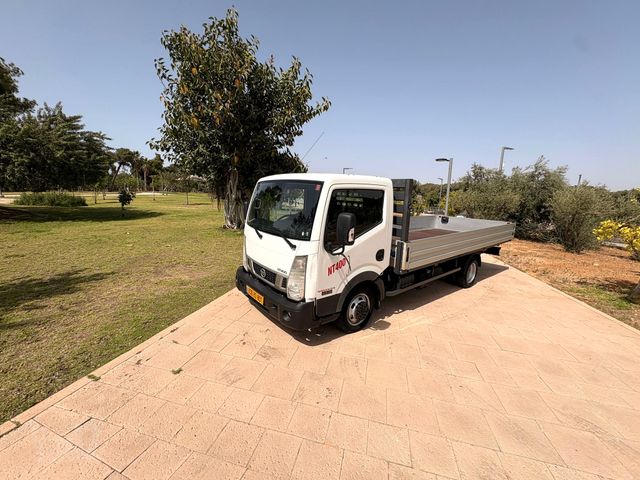 ניסאן קבסטאר