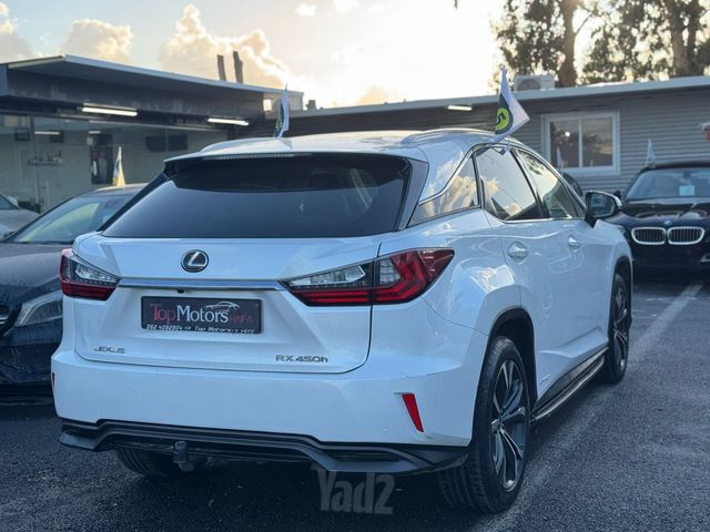 לקסוס RX