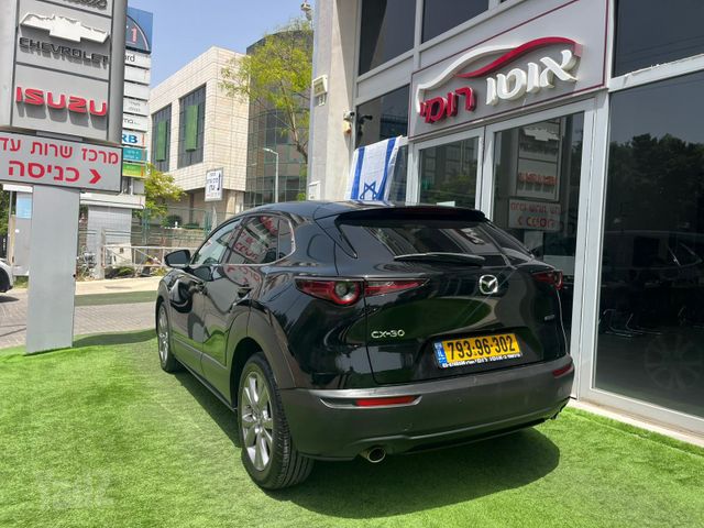 מאזדה CX-30