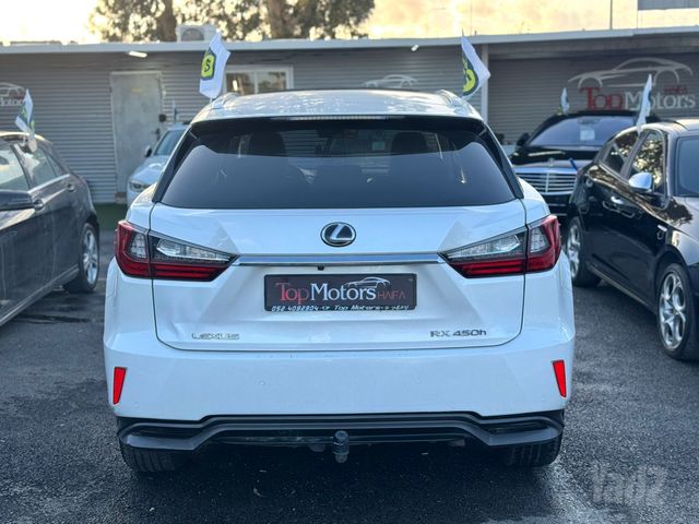 לקסוס RX