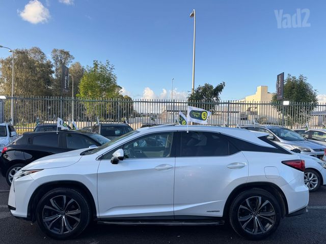 לקסוס RX