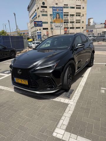 לקסוס NX