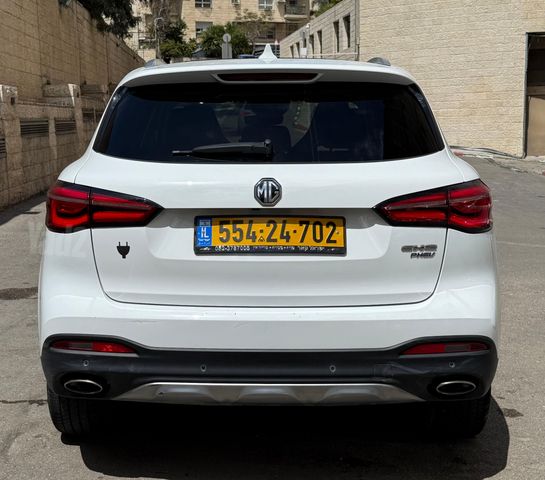 אם ג'י EHS PHEV